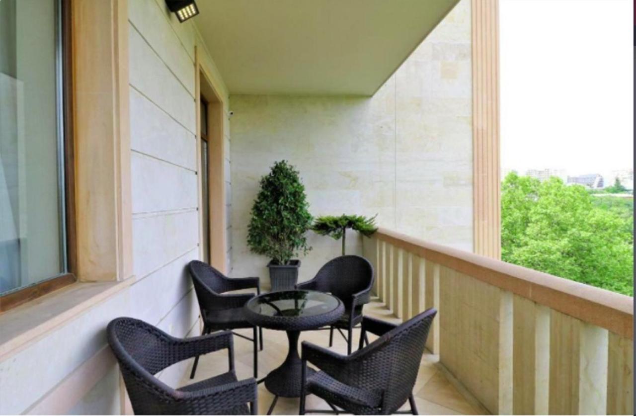 Sunset Tbilisi Luxury Aparthotel Exterior foto