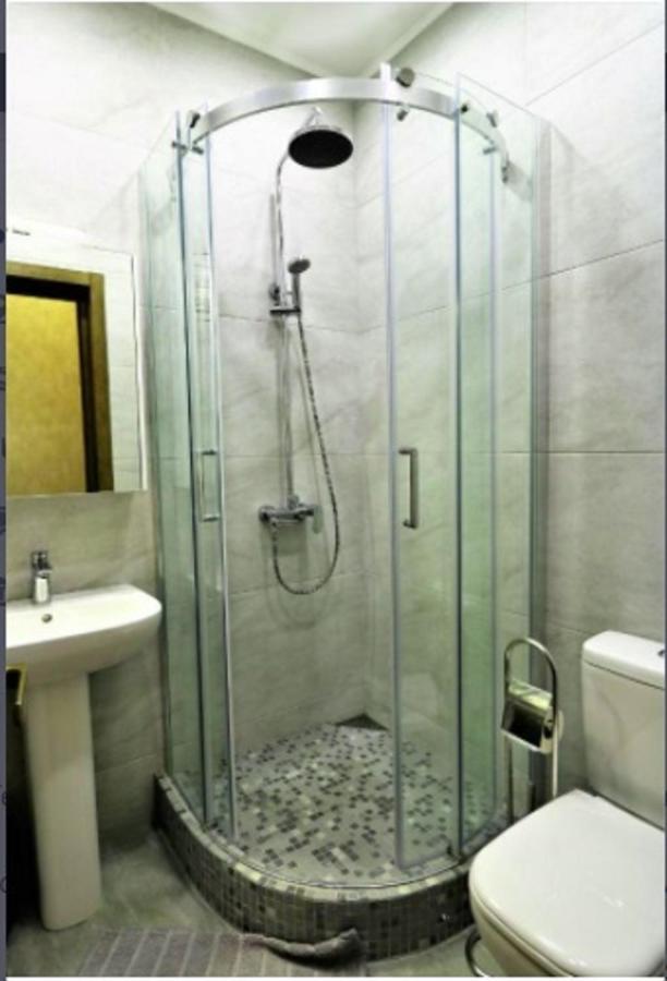 Sunset Tbilisi Luxury Aparthotel Exterior foto